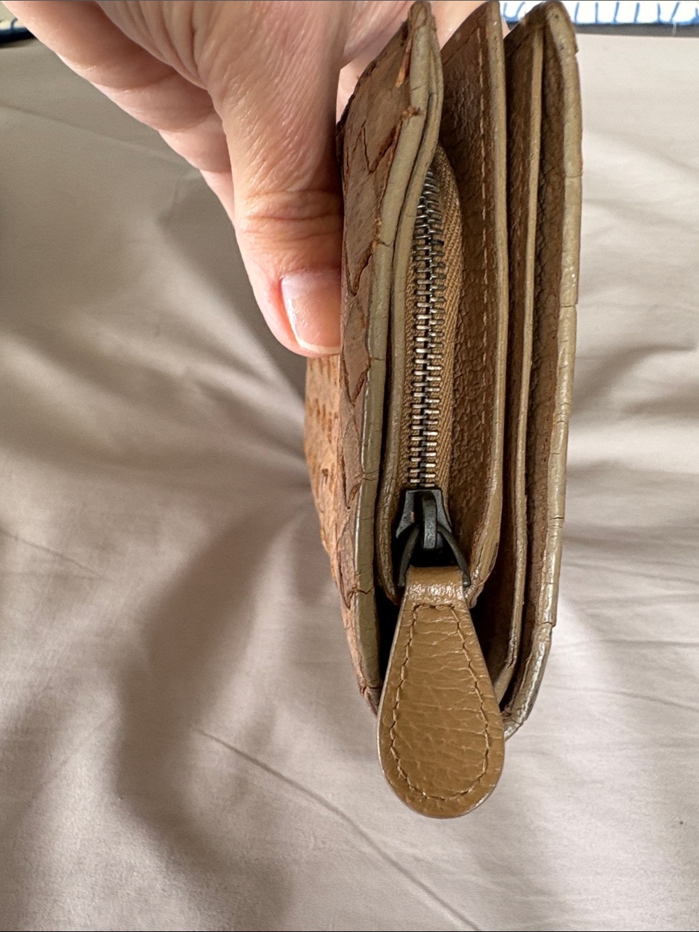 Limited Edition Pattern Bottega Veneta Intrecciato Tan Leather Long Wallet - Picture 10 of 14